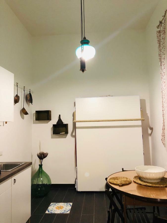 A Casa Di Claudia Apartment Наполи Екстериор снимка